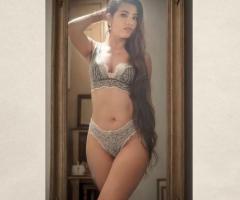 MI PRIMERA VES EN TORREVIEJA Y EN LOS CONTACTOS MARIA COLOMBIANA 30 AÑOS