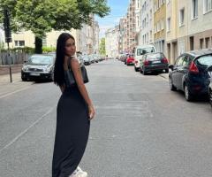 IVANCA...CURVALINEA...!