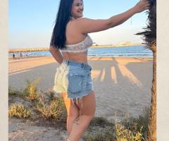 SARA 28  AÑOS COLOMBIANA TODA UNA NOVEDAD EN TORREVIEJA