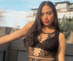 MELANIE , COLOMBIANA IMPLICADA Y FIESTERA