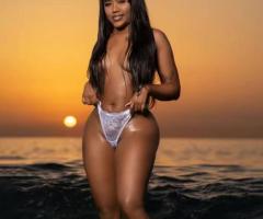Sexi cariñosa guapa y con curvas de infarto