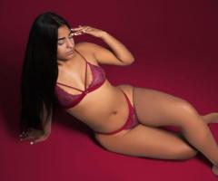 CLOE SEXY Y ARDIENTE - NUEVA EN LA ZONA