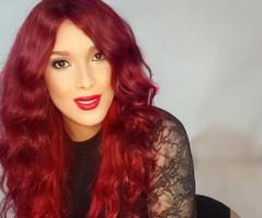 Catalina de lujo dominante en nueva sociedad - 7