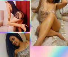 RICAS POSES BUENA MAMADA