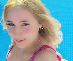 Rubia exótica recién llegada