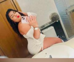 Dos amiguitas jovencitas doble