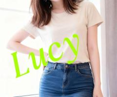 Dulces hermanas asiáticas acaban de llegar a Barcelona