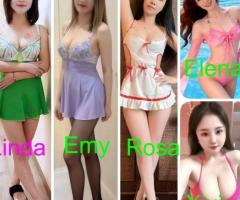 Dulces hermanas asiáticas acaban de llegar a Barcelona