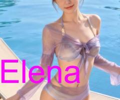 Dulces hermanas asiáticas acaban de llegar a Barcelona