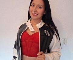 Laura joven cachonda