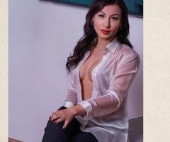 NOVEDAD SONIA COLOMBIANA MI NATURALEZA ES SER MUY SEXY TEL: 682467787