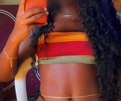 MULATA EXOTICA MADURA CURVY SALIDAS