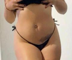 COLOMBIANA EXUBERANTE PURO FUEGO DE PIES A CABEZA FIESTERA